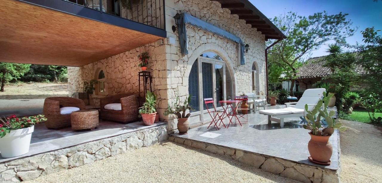 Villa Neli, Palazzolo Acreide, Siracusa, Hot Tub, Wi-Fi & Parking 外观 照片